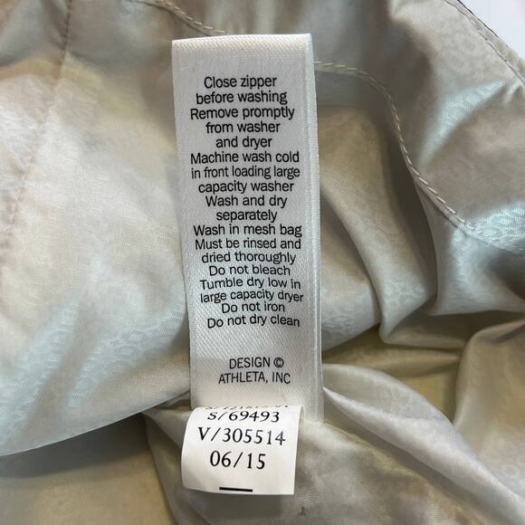 Athleta Altitude Goose Down Winter Outdoor Puffer Zip Front Vest Gray Cloud S - Picture 10 of 12